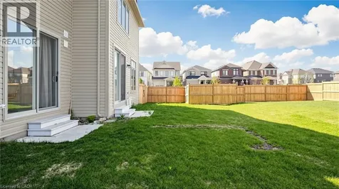 12 Edminston Drive Fergus ON N1M 0J3