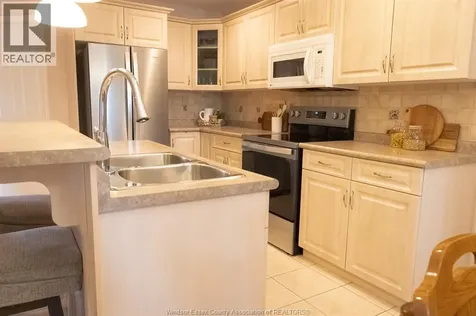 11908 Brouillette Court Tecumseh ON N8N 5H5