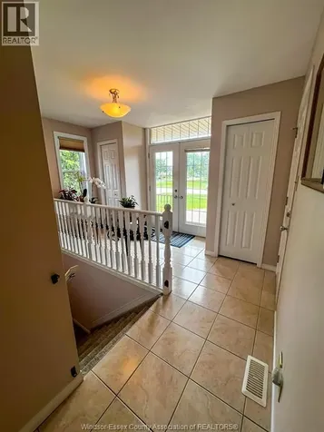 11908 Brouillette Court Tecumseh ON N8N 5H5