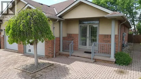 11908 Brouillette Court Tecumseh ON N8N 5H5