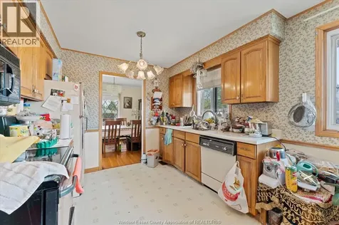 10575 Mulberry Drive Windsor ON N8R 1H7