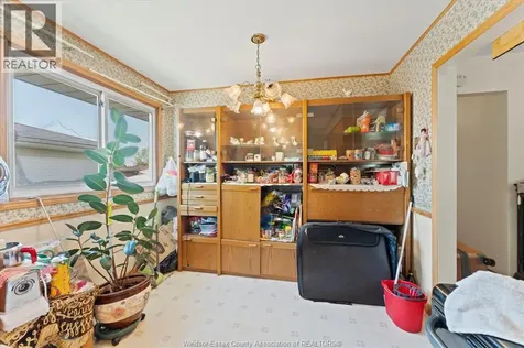10575 Mulberry Drive Windsor ON N8R 1H7