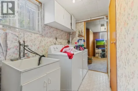 10575 Mulberry Drive Windsor ON N8R 1H7