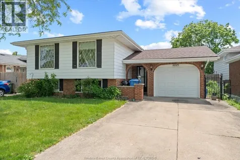10575 Mulberry Drive Windsor ON N8R 1H7