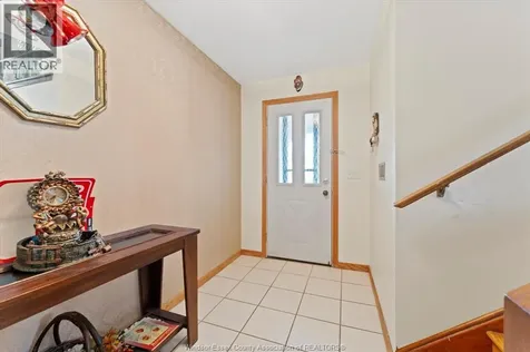 10575 Mulberry Drive Windsor ON N8R 1H7