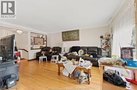 10575 Mulberry Drive Windsor ON N8R 1H7