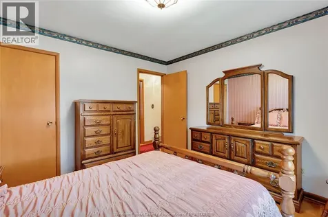 1830 Randolph Avenue Windsor ON N9B 2W3