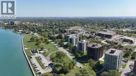 3663 Riverside Drive East Windsor ON N8Y 4V3