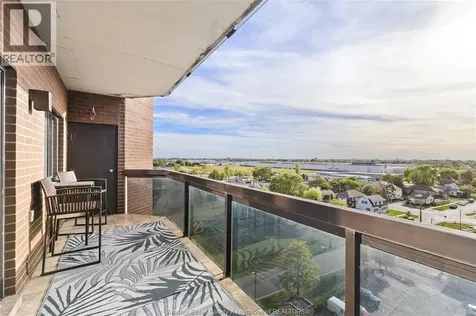 3663 Riverside Drive East Windsor ON N8Y 4V3