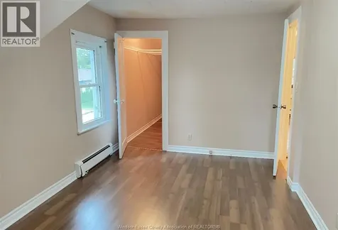 704 Bensette Windsor ON N8X 2Z1