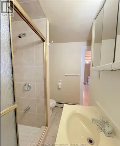 704 Bensette Windsor ON N8X 2Z1
