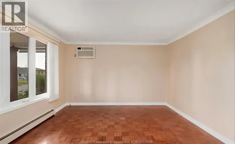 704 Bensette Windsor ON N8X 2Z1