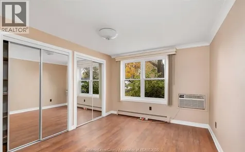 704 Bensette Windsor ON N8X 2Z1