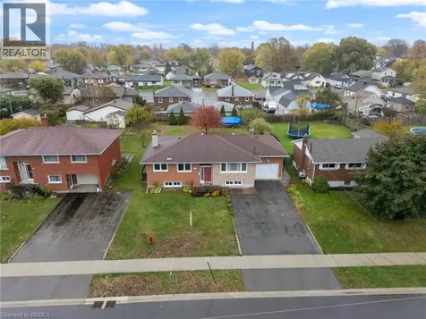 21 Janet Street Port Colborne ON L3K 2E6