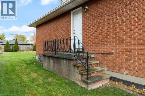 21 Janet Street Port Colborne ON L3K 2E6