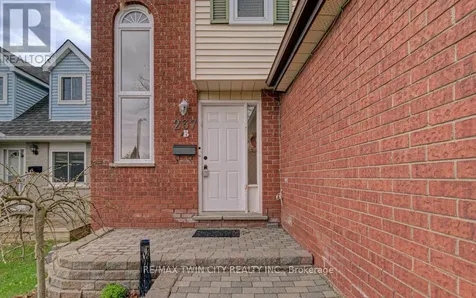 237B Thistleglen Place Waterloo ON N2T 2A6