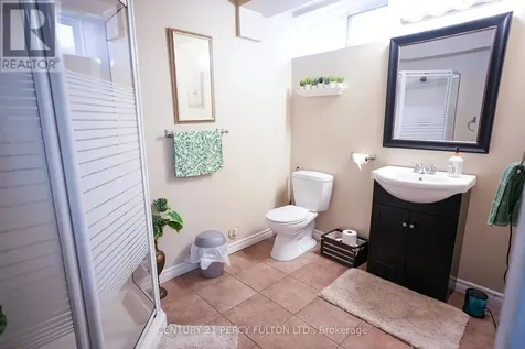 333 Rosette Drive Waterloo ON N2K 3W7