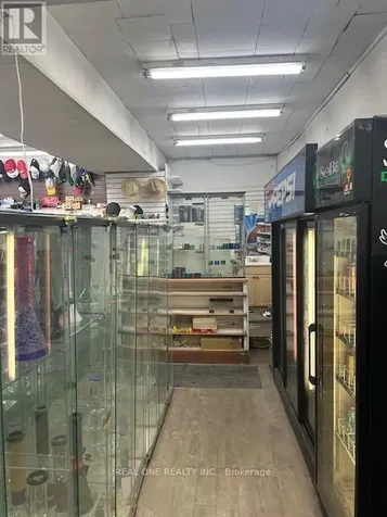 155 Victoria Avenue North Hamilton (landsdale) ON L8L 5E7