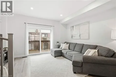 59 Markle Crescent Ancaster ON L9G 0H3