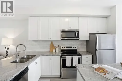 59 Markle Crescent Ancaster ON L9G 0H3