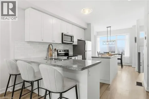 59 Markle Crescent Ancaster ON L9G 0H3
