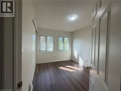 4140 Foxwood Drive Burlington ON L7M 4R4