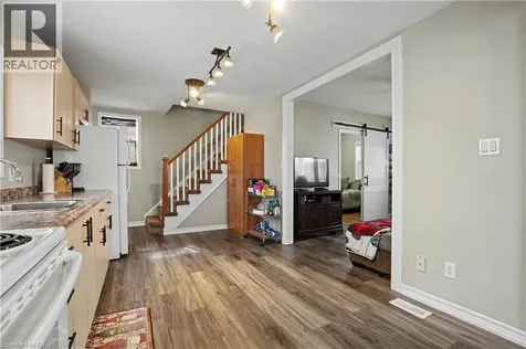 123 Norfolk Avenue Cambridge ON N1R 3V3