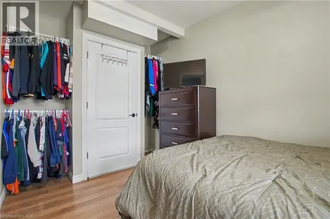 123 Norfolk Avenue Cambridge ON N1R 3V3