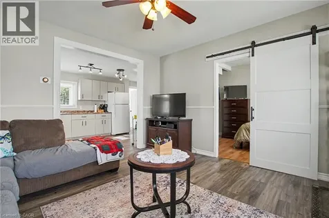 123 Norfolk Avenue Cambridge ON N1R 3V3