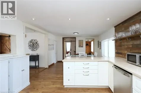 1 John Avenue Paris ON N3L 2S8