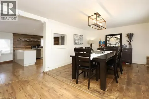1 John Avenue Paris ON N3L 2S8