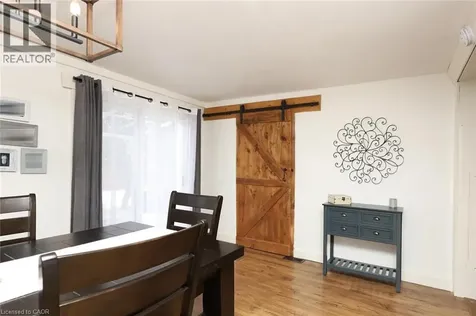 1 John Avenue Paris ON N3L 2S8