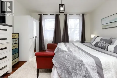 1 John Avenue Paris ON N3L 2S8