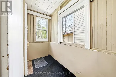 43 Harvey Street Hamilton (gibson) ON L8L 2L9