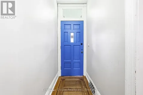 43 Harvey Street Hamilton (gibson) ON L8L 2L9