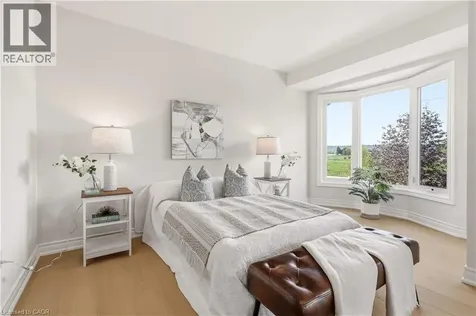 14 Harbour Drive Stoney Creek ON L8E 4Z5