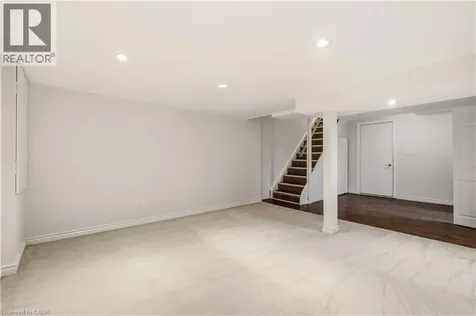 14 Harbour Drive Stoney Creek ON L8E 4Z5