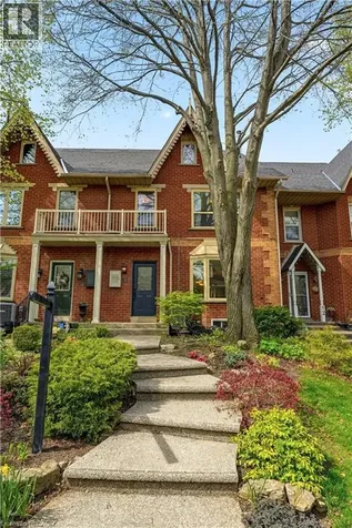 14 Harbour Drive Stoney Creek ON L8E 4Z5