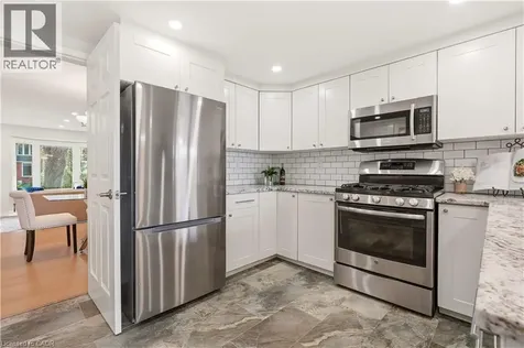14 Harbour Drive Stoney Creek ON L8E 4Z5