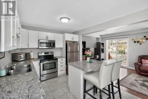 992 Cook Drive Midland ON L4R 0E4
