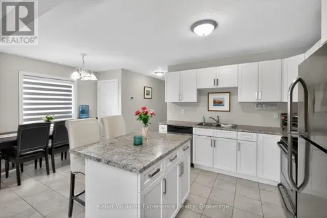 992 Cook Drive Midland ON L4R 0E4