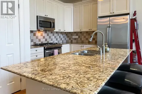 41 Sierra Trail Collingwood ON L9Y 0J5