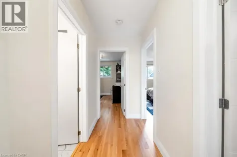 494 Ferguson Avenue North Hamilton ON L8L 4Z5