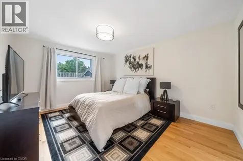 494 Ferguson Avenue North Hamilton ON L8L 4Z5