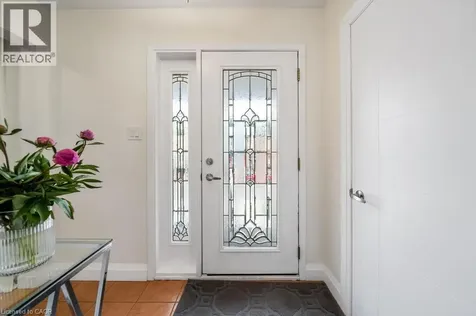 494 Ferguson Avenue North Hamilton ON L8L 4Z5