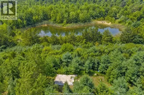 39 William Street Kingsville ON N0R 1B0