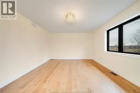 275 Dolores Avenue Essex ON N8M 0C5