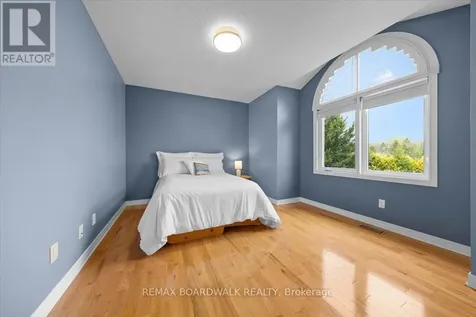 1520 Royal Orchard Drive Ottawa ON K4C 1A9