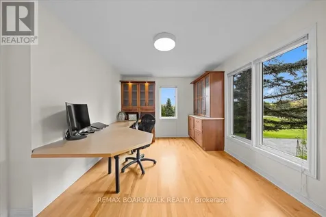 1520 Royal Orchard Drive Ottawa ON K4C 1A9