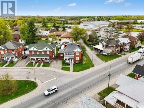 70 Maple Avenue Smiths Falls ON K7A 2A7